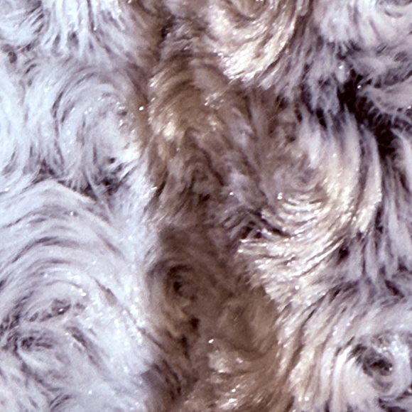 Elegant Women's Textured Teddy Jacket - Picture 8 of 8